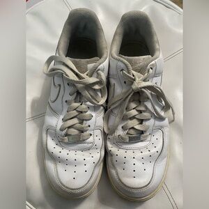 Used Nike Air Force Ones Womens 11
